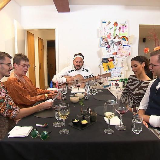 Finaldinner beim Klassenclown