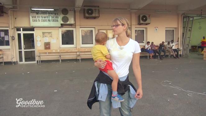 Auswanderin Jenny ist schon nach wenigen Minuten in Tansania völlig verzweifelt