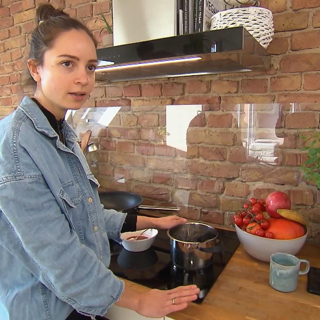 Bei Veganerin Reva gibt's nur pflanzliche Kost