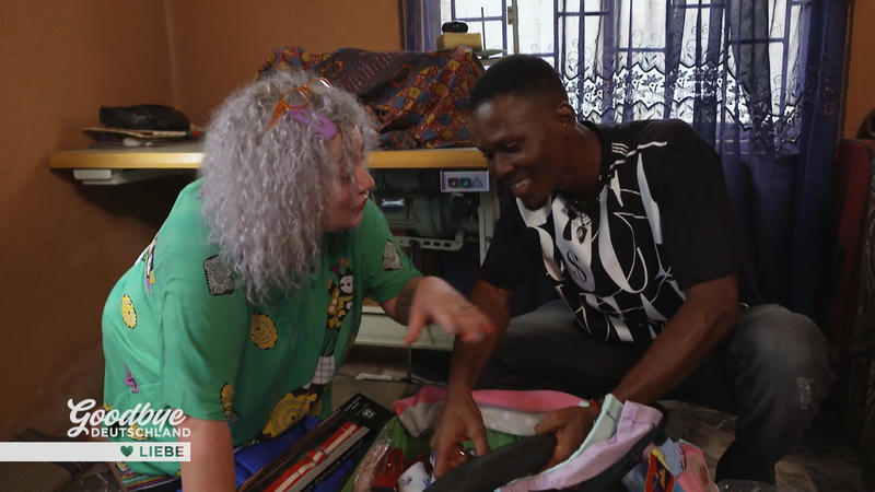 Susann will mit Geschenken Herzen gewinnen