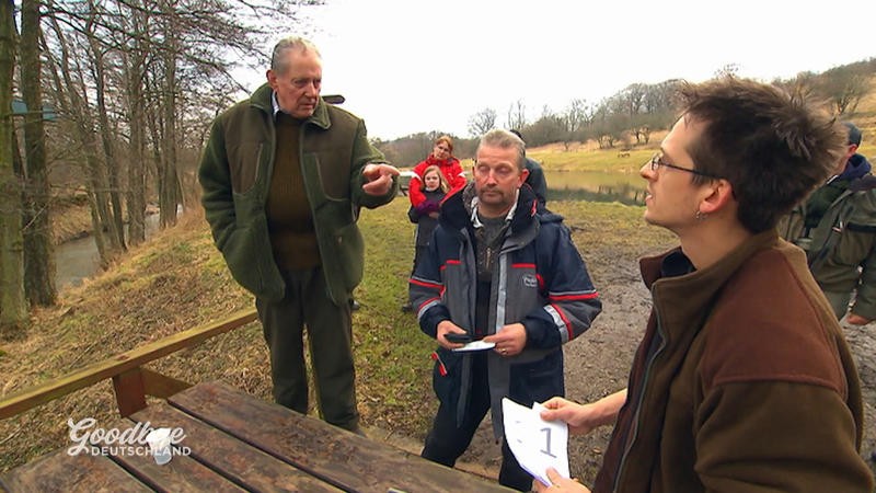 Start mit Hindernissen: Vorpächter Heiner muss helfen