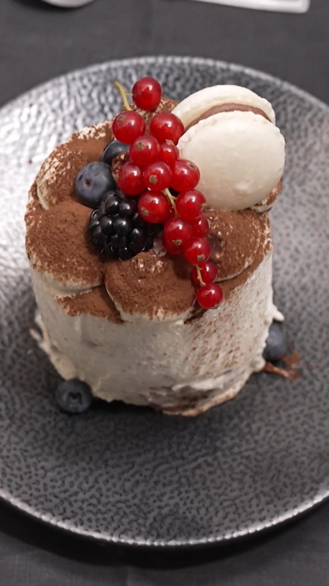 Stefan bittet zum „Hanseatischen Understatement“