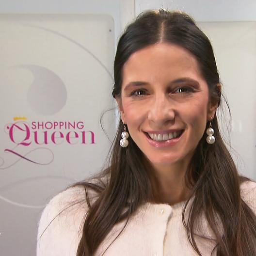 Emilija verzaubert mit ihrer zarten Bridgerton-Interpretation