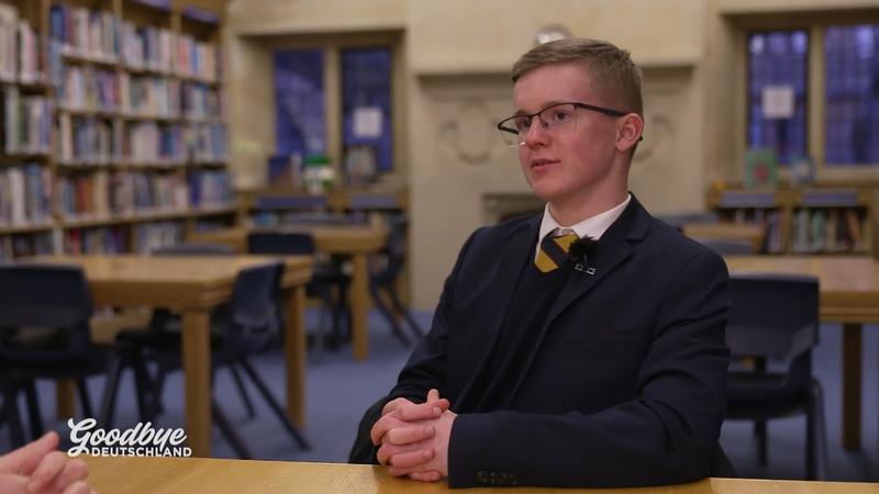 Lucas fremdelt mit seinen Mitschülern