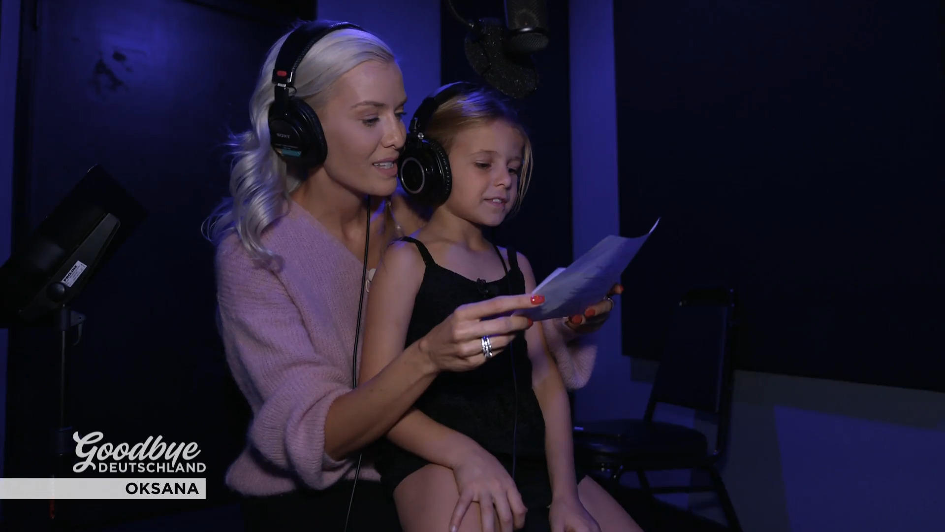 Oksana und Ariel im Tonstudio