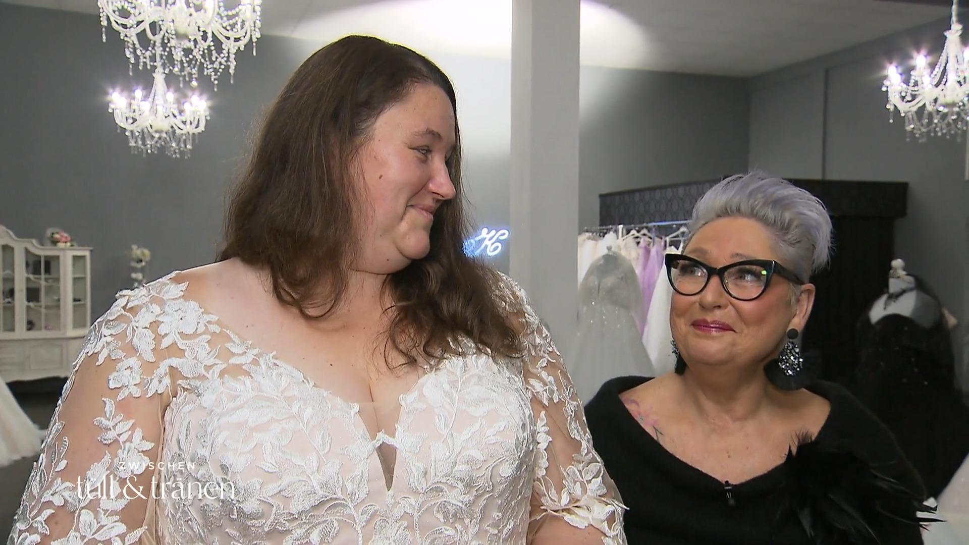 Antje versucht alles, um zu überzeugen