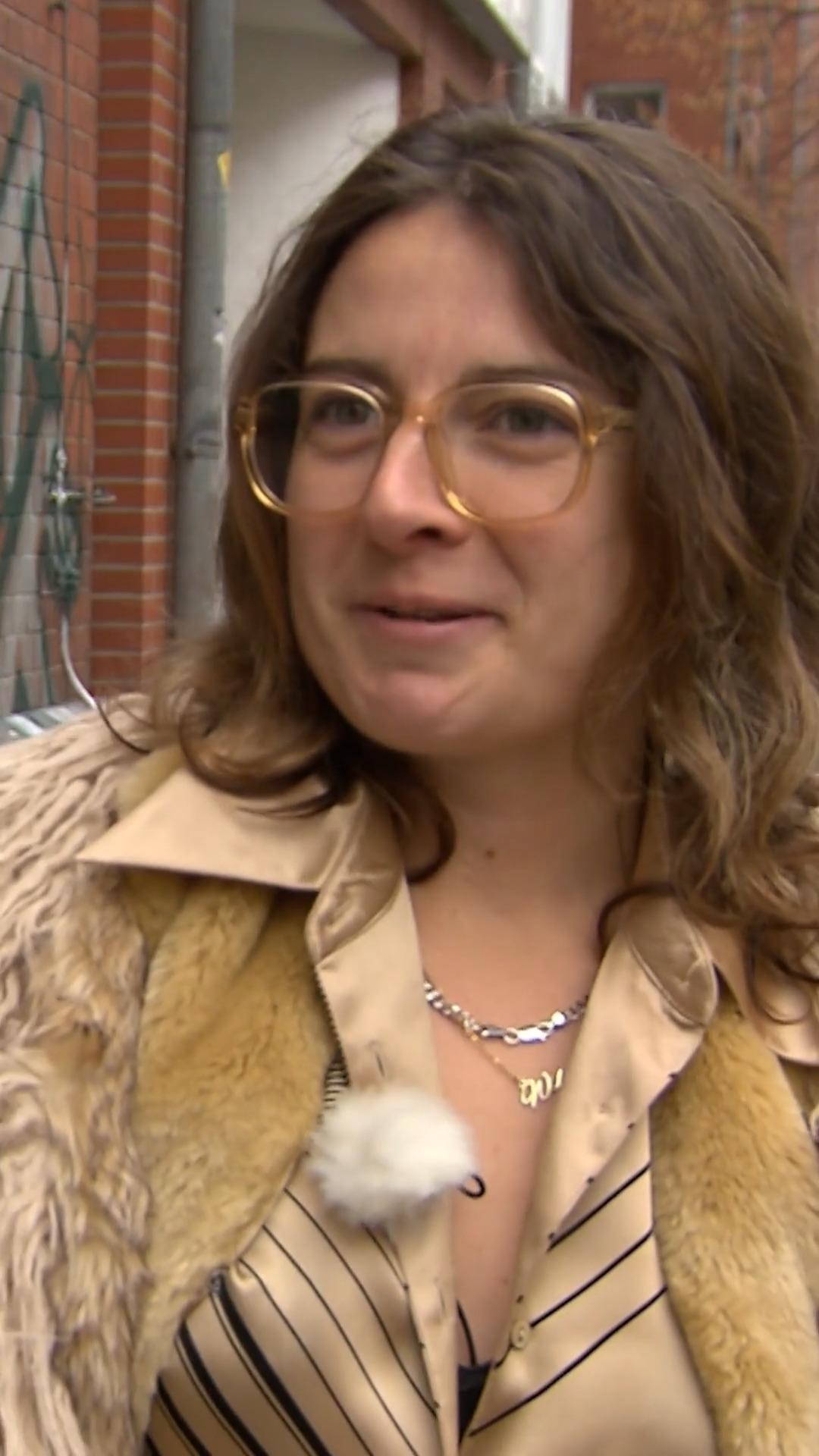 Schauspielerin Andrea sucht den perfekten Look