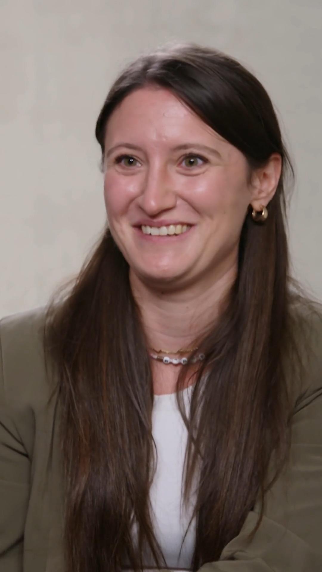 "Suche jemanden der mit Messer & Gabel umgehen kann"