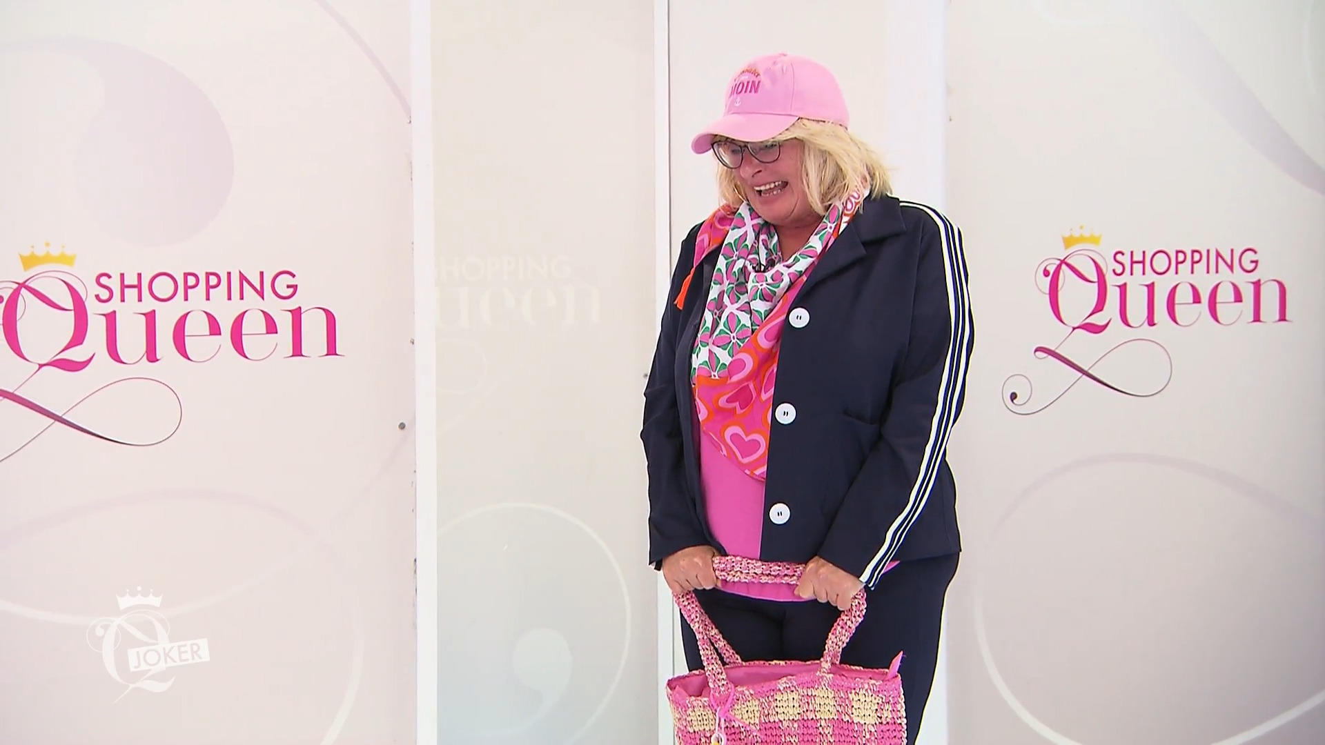 Britta zeigt ihren Look – aber wie fällt das Urteil der Konkurrenz aus?