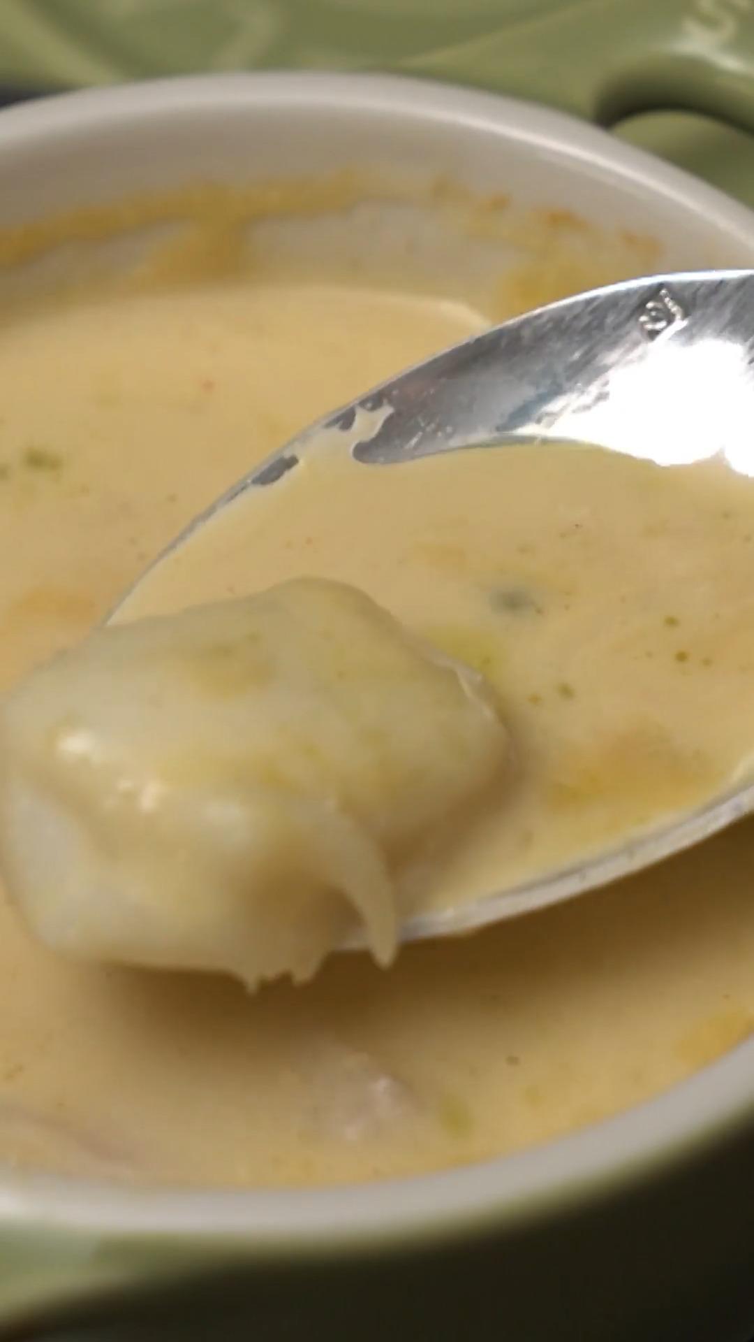 Rolf serviert ein „geiles Süppchen“