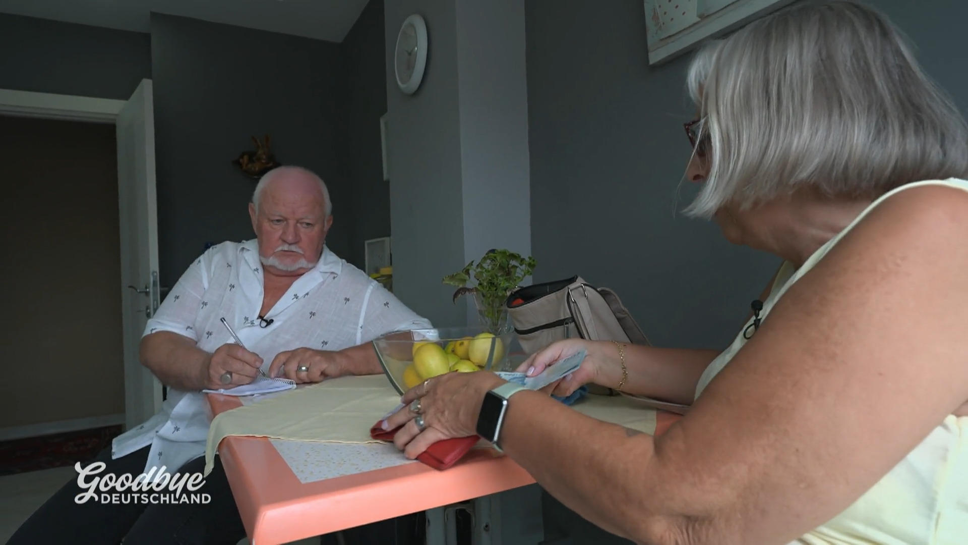 Anita und Jürgen Dietz müssen auch in der Türkei jeden Cent umdrehen