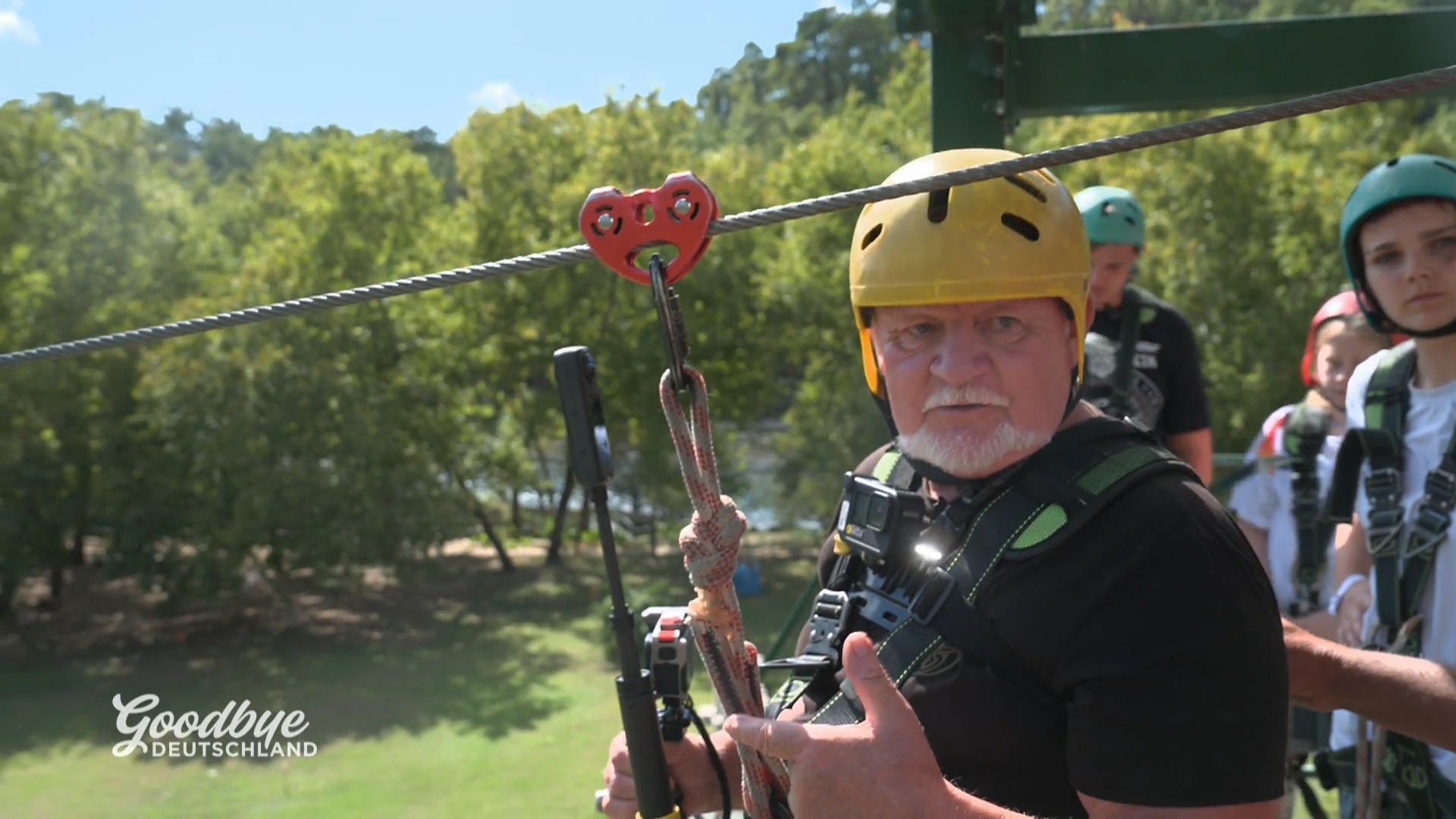 Zipline mit geprellter Rippe - Jürgen (72) geht Risiken ein