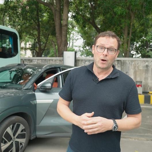 auto mobil: Endlich wird das E-Auto-Laden so schnell wie tanken