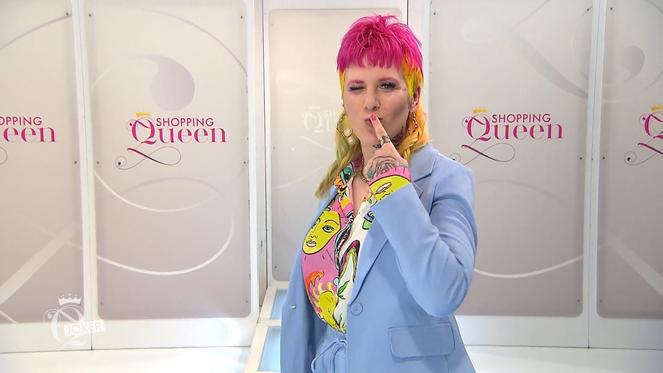 Jennifer hat zu sehr in die Farbkiste gegriffen