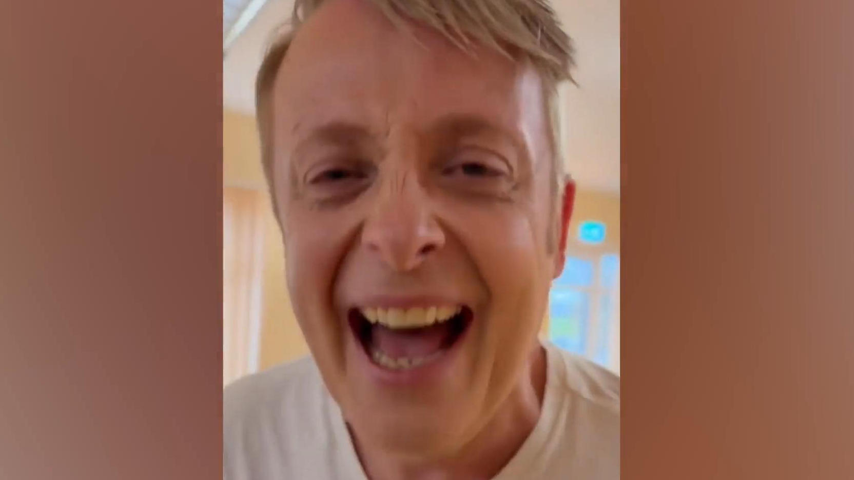 Komplette Typveränderung! Ross Antony ohne Bart