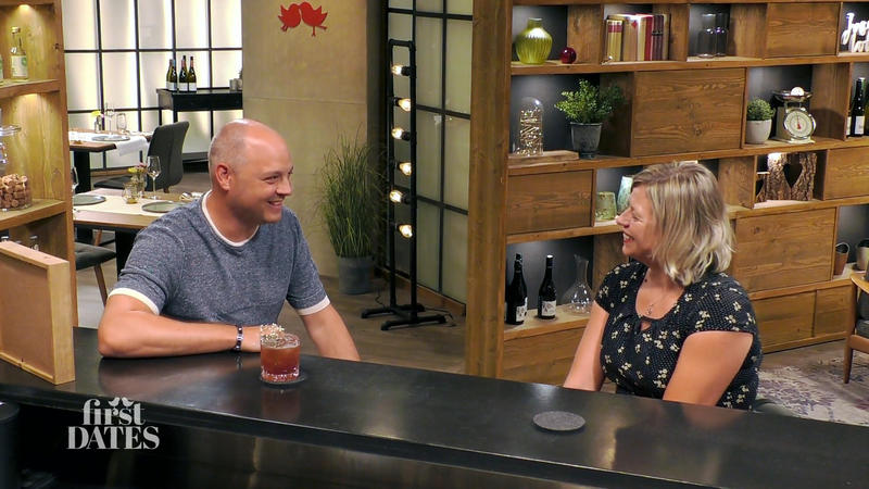 Patrick und Susi strahlen sich direkt an