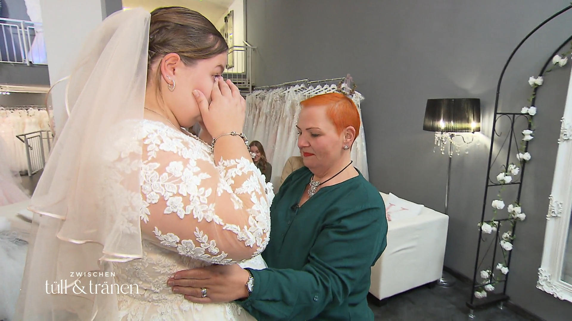 Kann Anna-Lenas Traumkleid endlich Braut und Begleitung gleichermaßen packen?