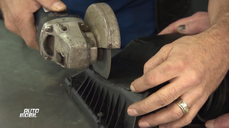 Der Luftfilterkasten wird kurzerhand umgebaut