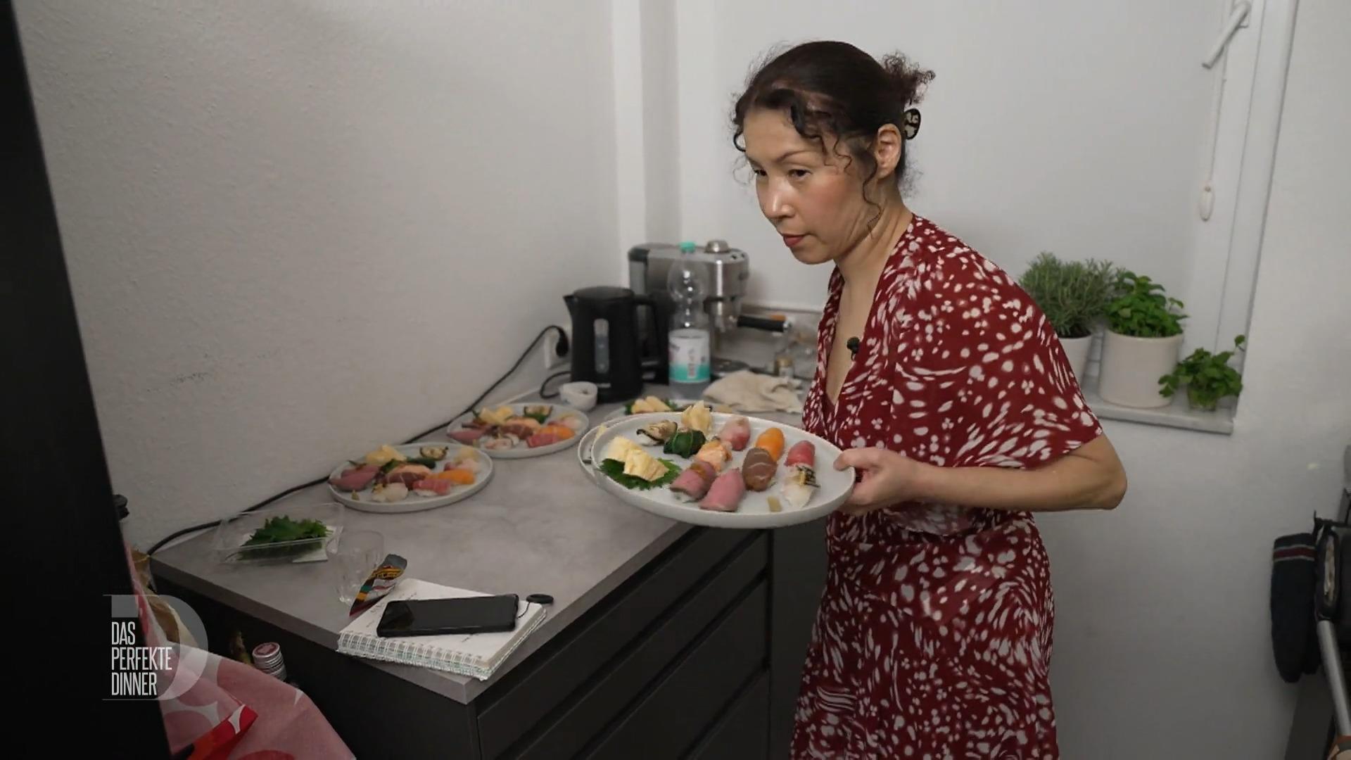 Kayos Sushi haut den stärksten Eiweiß-Liebhaber um