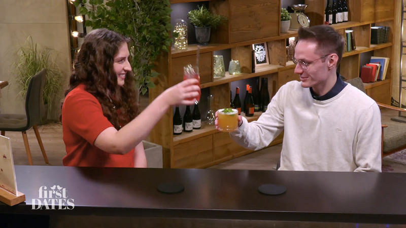 Johanna ist 18 und völlig neu im Dating – macht sie mit Jannik direkt einen Glücksgriff?