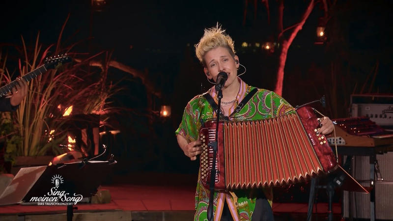 Deine Cousine dreht mit „Große Freiheit“ die Stimmung einmal komplett