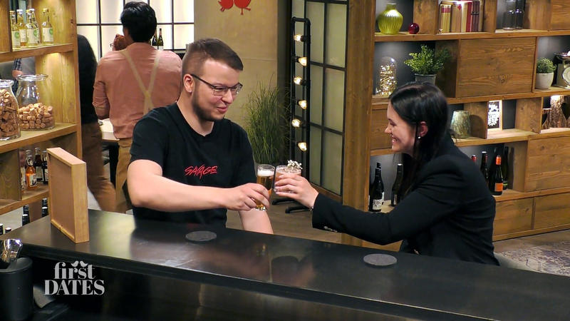 Max sucht die Liebe seines Lebens – aber passt Elisa überhaupt in sein Beuteschema?