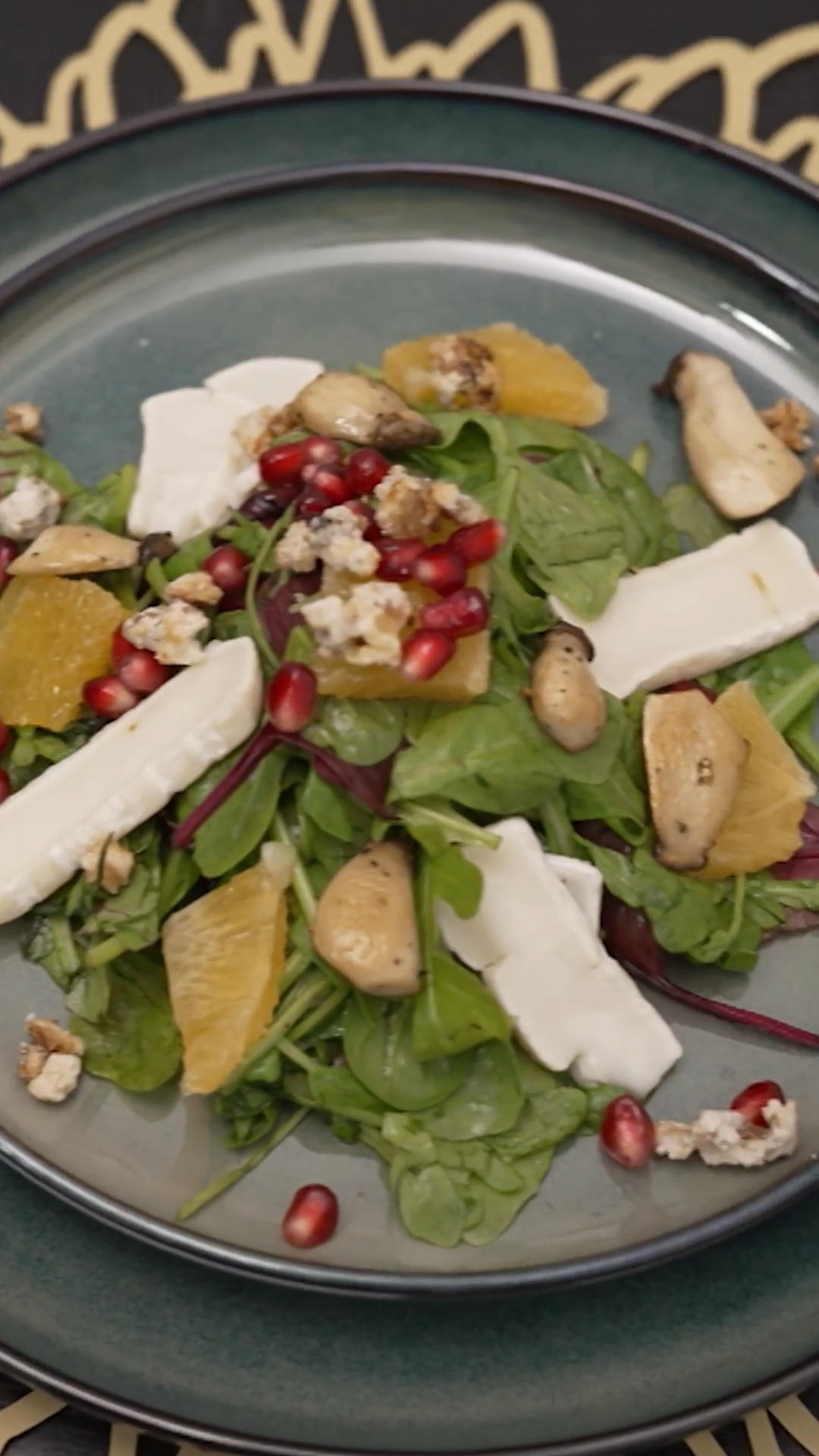 Konrad serviert Reh, Rotkohl und ein süßes Finale