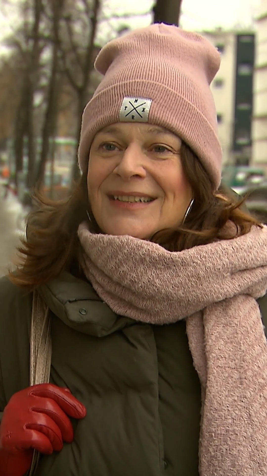 „Die sieht aus wie geschnitzt“ – und dann kommt Nicoles besonderer Beruf raus