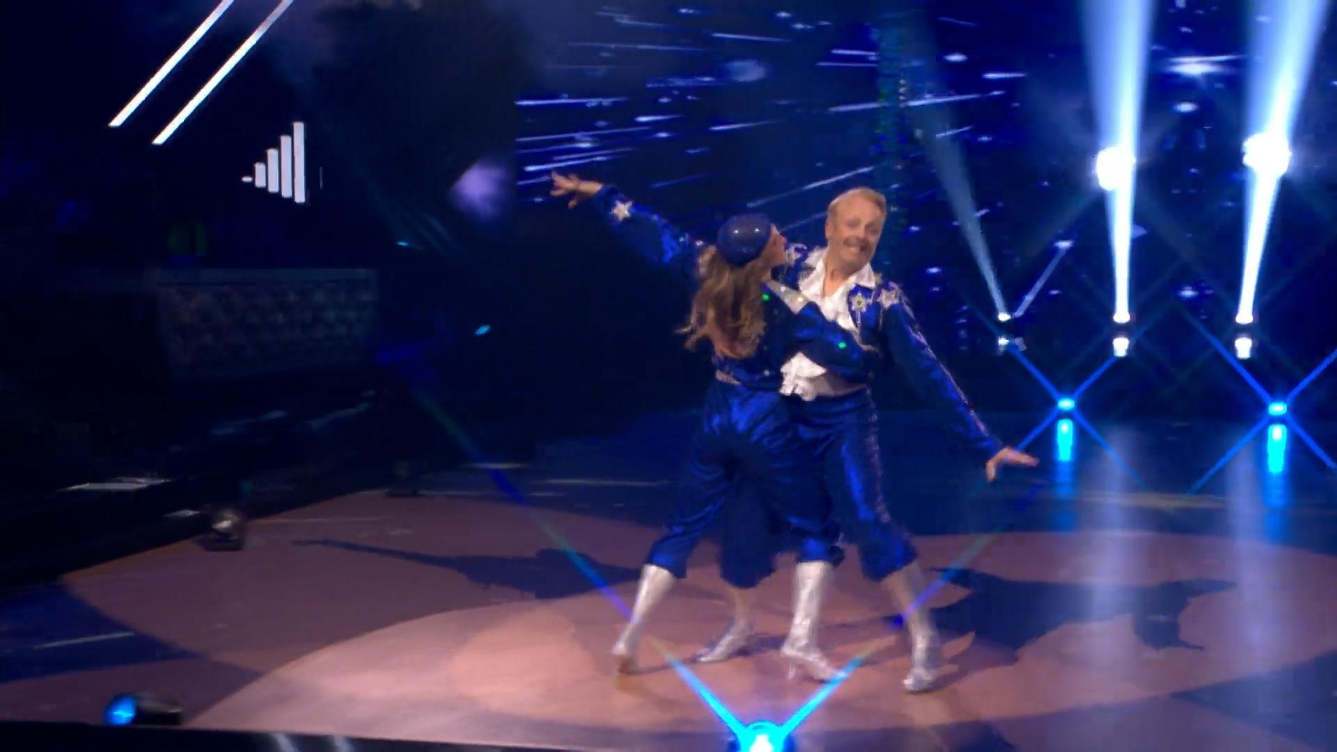 Ross Antony und Mariia Maksina reißen mit ABBA-Jive alle mit
