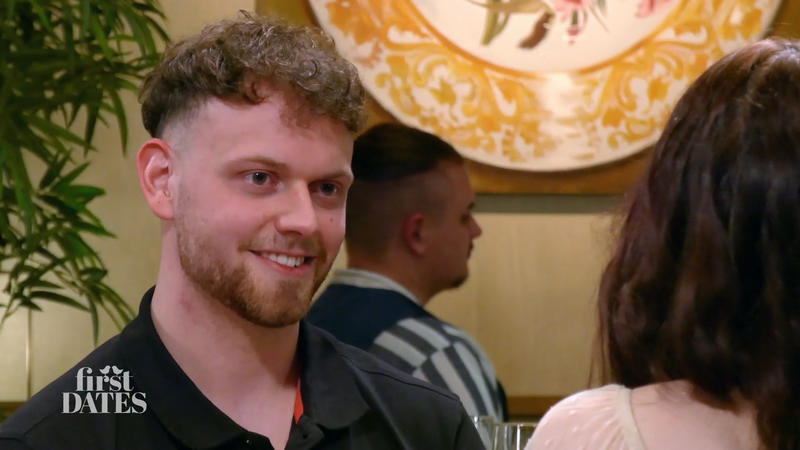 Angelina testet Lukas’ Gentleman-Seite
