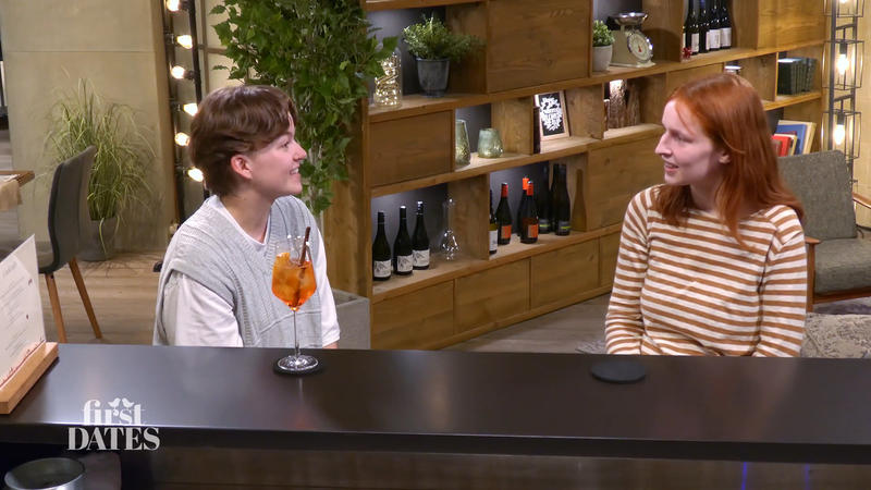 Sara und Merise: beide interessieren sich für Sprachen und Kommunikation
