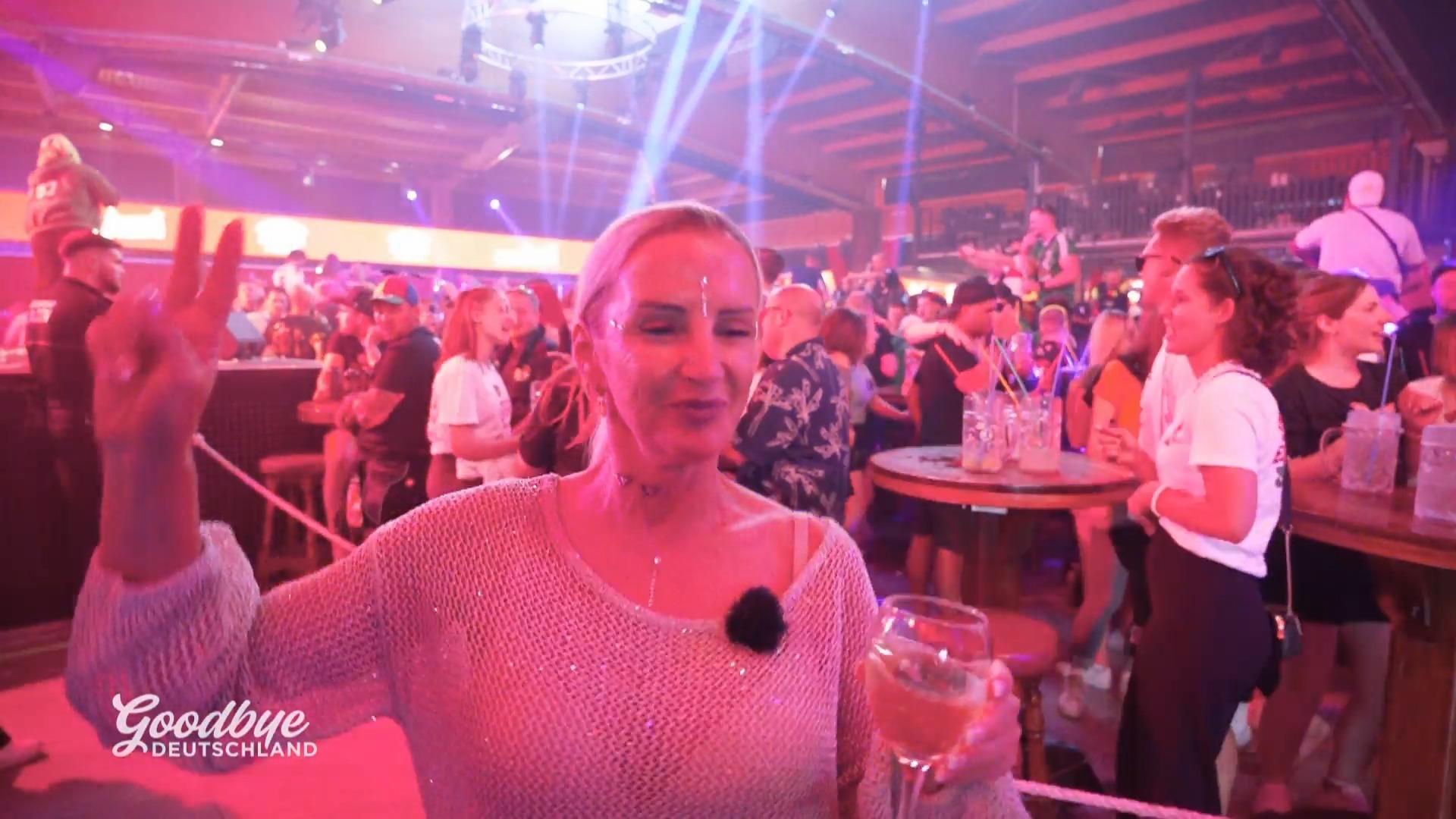 Findet sie im Bierkönig doch noch ihr Party-Glück?